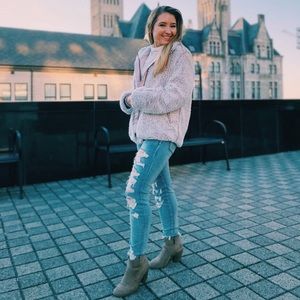 Meet your Posher, Shay